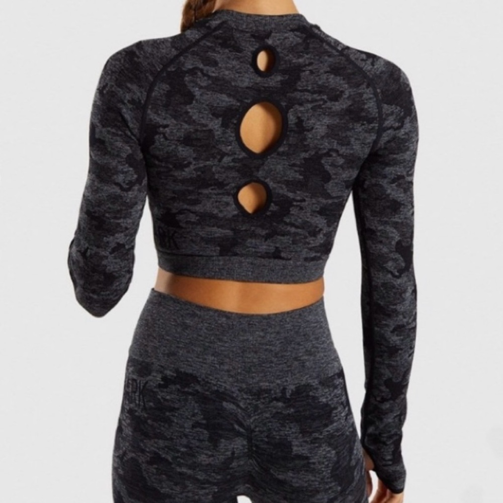 Gymshark camo crop and legging set